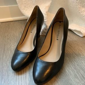 Via spiga black leather wedge, size 7.5